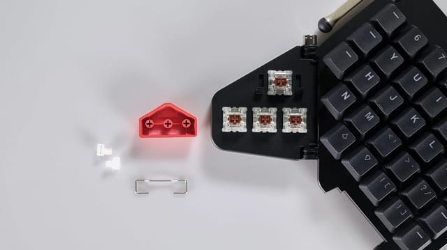 the stabiliser assembly disassembled